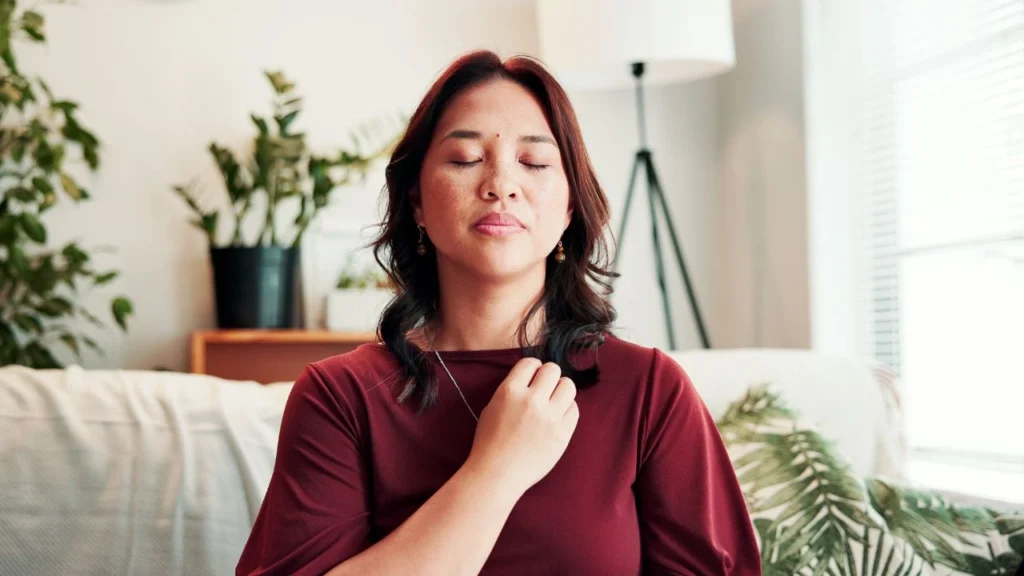Psychology says people who remain calm under intense pressure are not simply composed by nature; they have developed strong emotional regulation skills that allow them to manage stress without becoming overwhelmed
