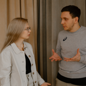 "Protecting Your Peace" Has Become One of the Most Misused Phrases in Modern Relationships — and Psychology Has a Clear Name for What It Actually Is