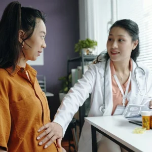 Psychology based analysis of prenatal risk factors contributing to offspring development and psychopathology, discussing optimal research methodologies and providing a critical examination of literature focused on maternal smoking and stress during pregnancy and their developmental implications